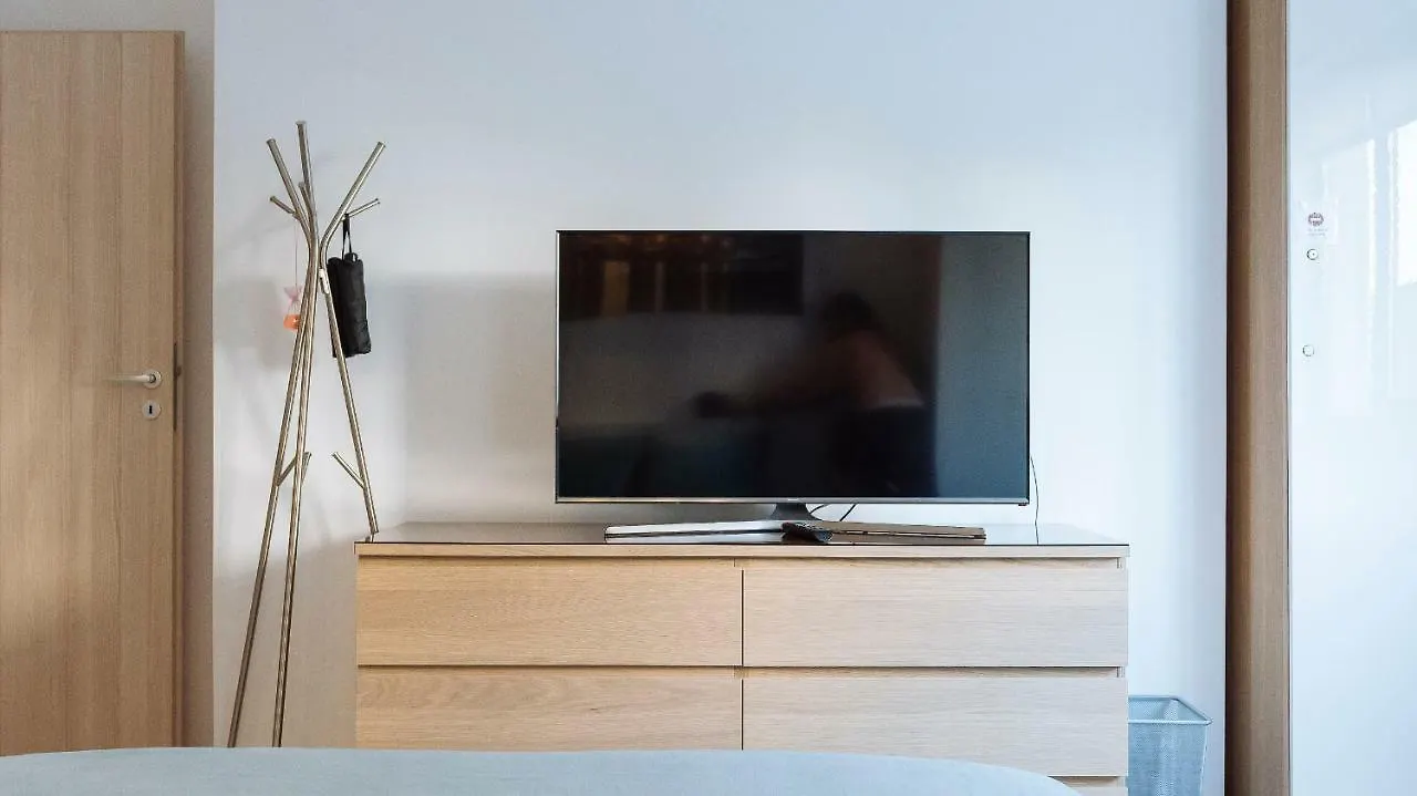 Luxury Flat 8 Near Metro Daire Bükreş Romanya