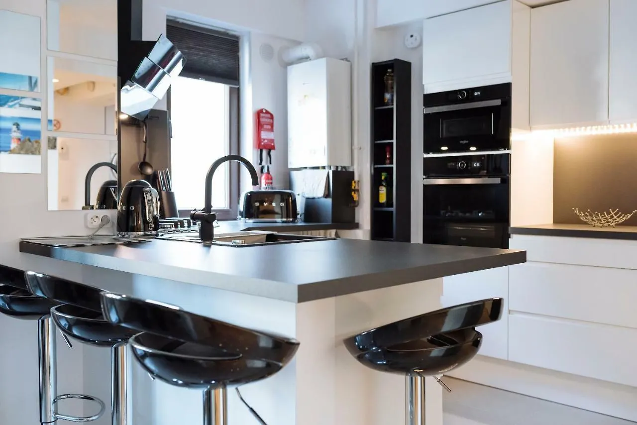 Appartamento Luxury Flat 8 Near Metro Bucarest